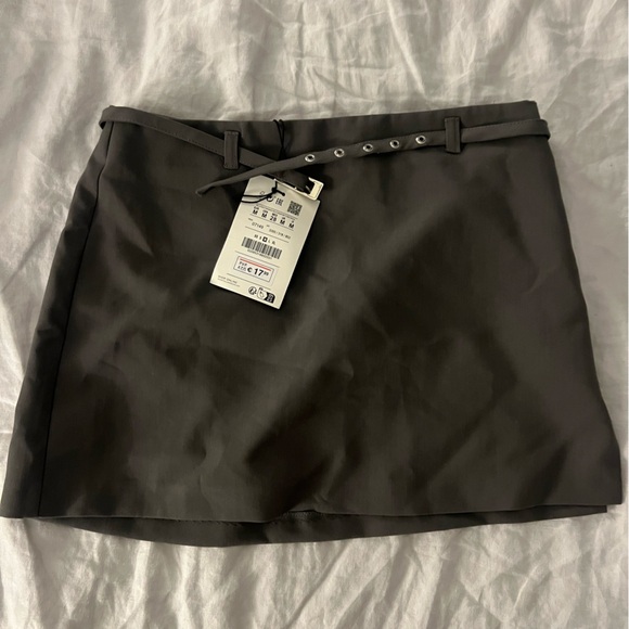 Pull & Bear Grey Belted Mini Skirt - Picture 4 of 6